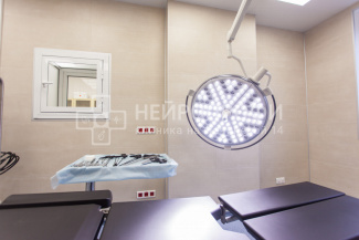 Операционная — хирургический бестеневой светильник